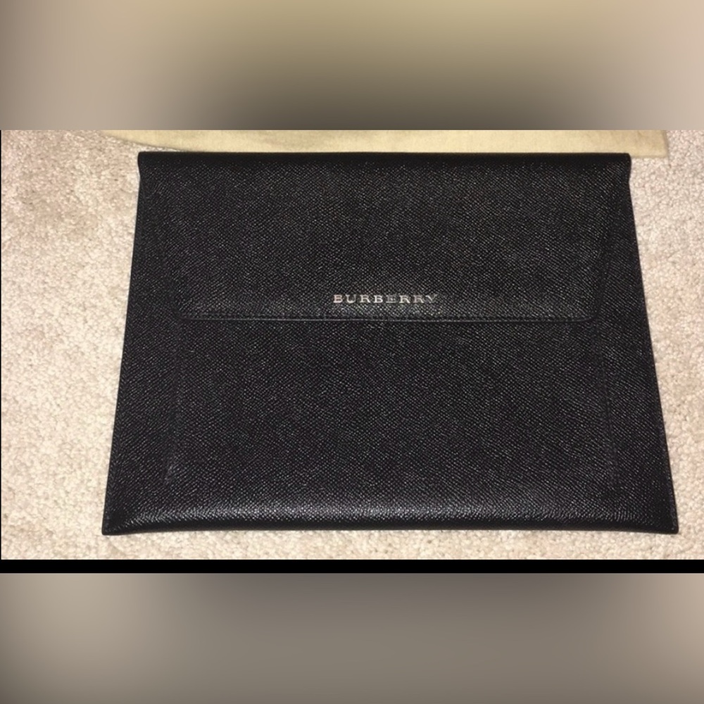 Burberry leather Clutch /iPad/tablet